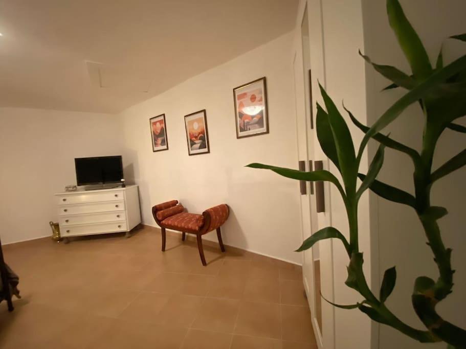 Casa Vacanze Fonte Del Menotre Foligno Exterior foto